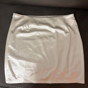 Elegant Silver Women's Skirt